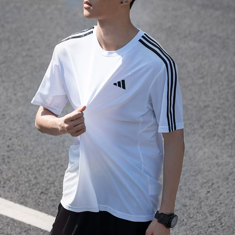 Adidas running T-shirt for men - Running Gear For Men 评论和价格